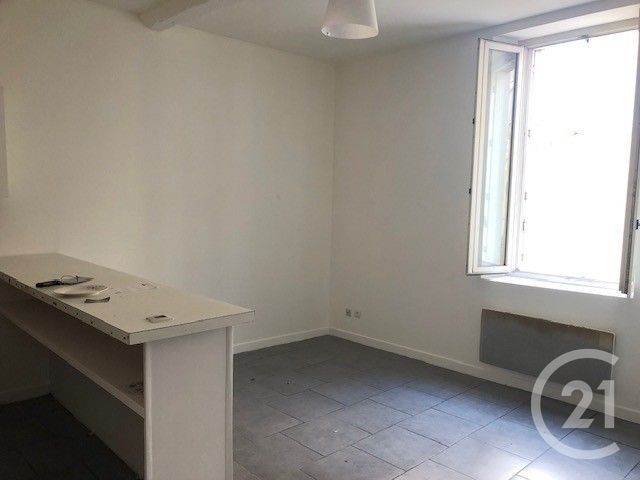 Appartement F2 &agrave; louer - 2 pi&egrave;ces - 34,78 m2 - Carcassonne - 11 - LANGUEDOC-ROUSSILLON