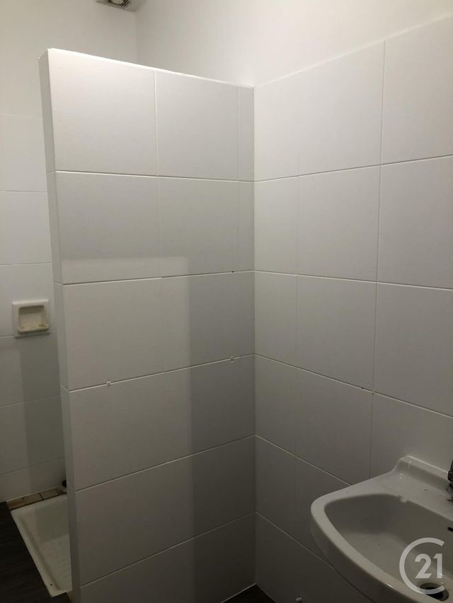 Maison &agrave; louer - 3 pi&egrave;ces - 52,30 m2 - Carcassonne - 11 - LANGUEDOC-ROUSSILLON