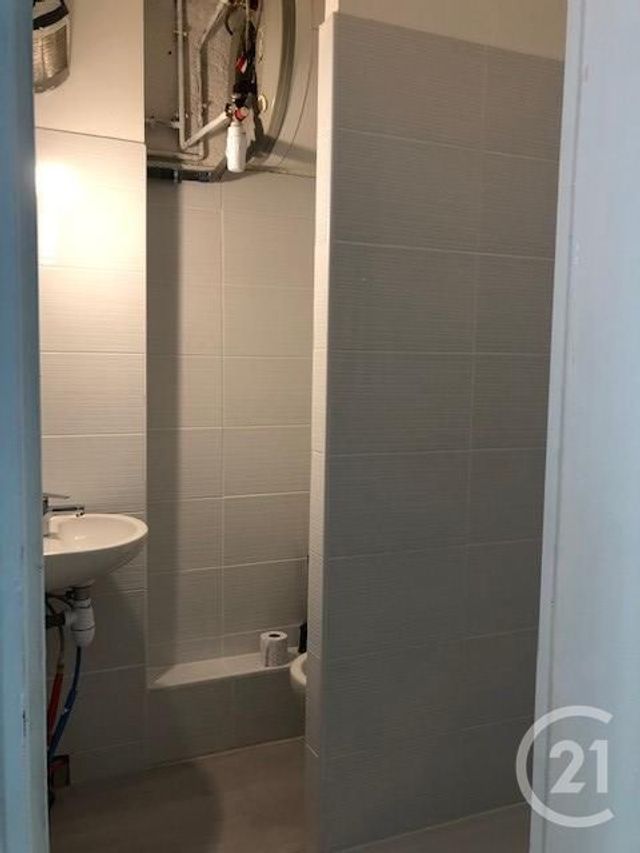 Appartement Studio &agrave; louer - 1 pi&egrave;ce - 25 m2 - Carcassonne - 11 - LANGUEDOC-ROUSSILLON