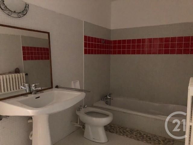 Maison &agrave; louer - 8 pi&egrave;ces - 246 m2 - Villedubert - 11 - LANGUEDOC-ROUSSILLON