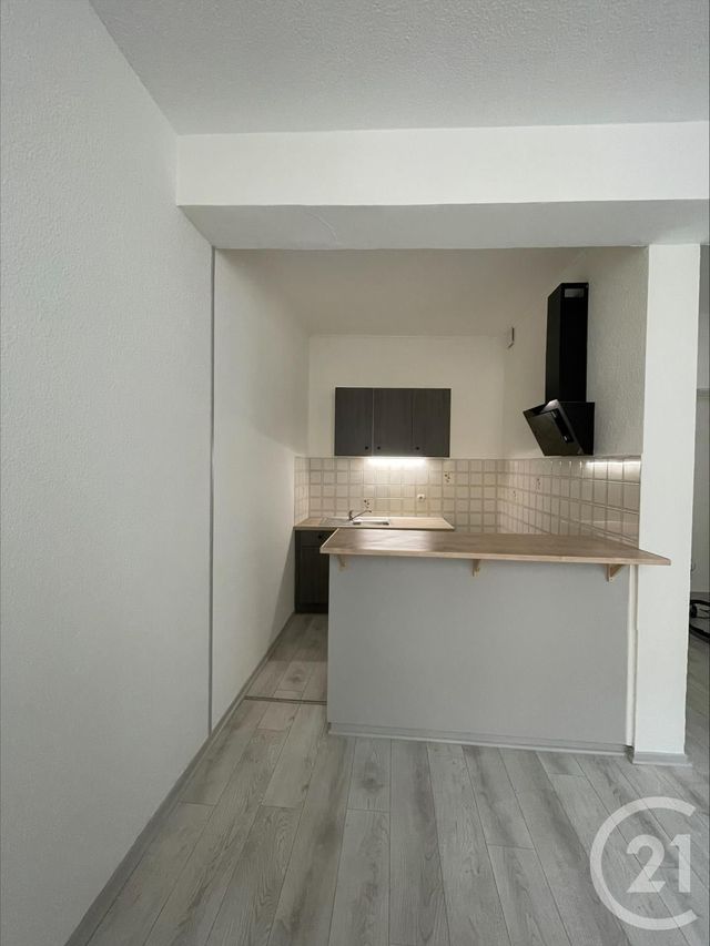 Appartement F2 &agrave; louer - 2 pi&egrave;ces - 46,78 m2 - Carcassonne - 11 - LANGUEDOC-ROUSSILLON