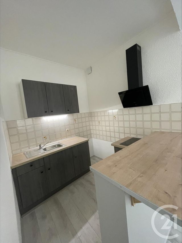 Appartement F2 &agrave; louer - 2 pi&egrave;ces - 46,78 m2 - Carcassonne - 11 - LANGUEDOC-ROUSSILLON