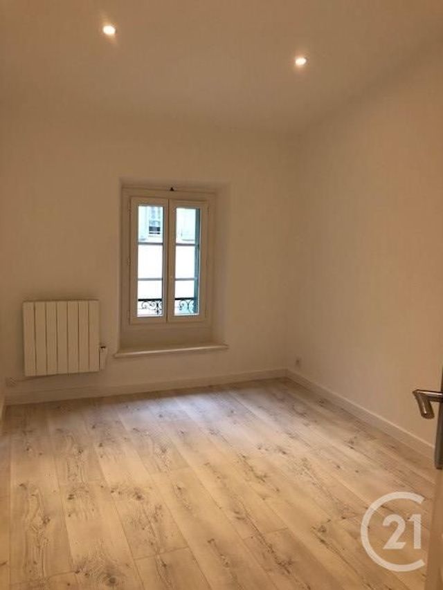 Appartement F4 &agrave; louer - 4 pi&egrave;ces - 77,39 m2 - Carcassonne - 11 - LANGUEDOC-ROUSSILLON