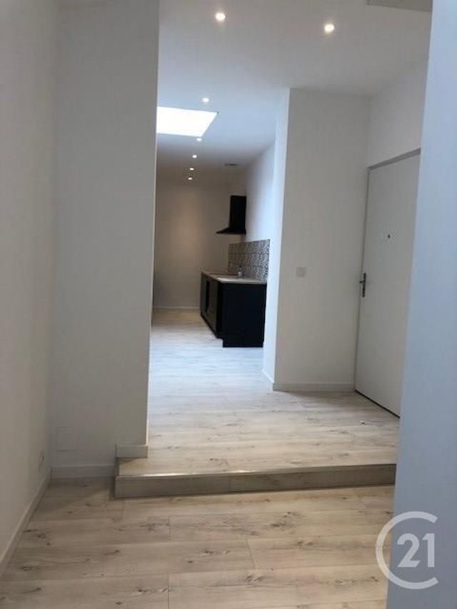 Appartement F4 &agrave; louer - 4 pi&egrave;ces - 77,39 m2 - Carcassonne - 11 - LANGUEDOC-ROUSSILLON