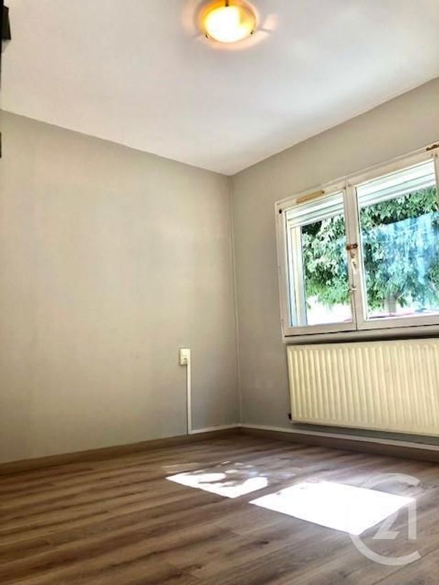 Appartement F3 &agrave; louer - 3 pi&egrave;ces - 59,10 m2 - Carcassonne - 11 - LANGUEDOC-ROUSSILLON