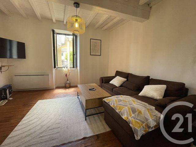 Maison &agrave; louer - 3 pi&egrave;ces - 64,29 m2 - Villemoustaussou - 11 - LANGUEDOC-ROUSSILLON
