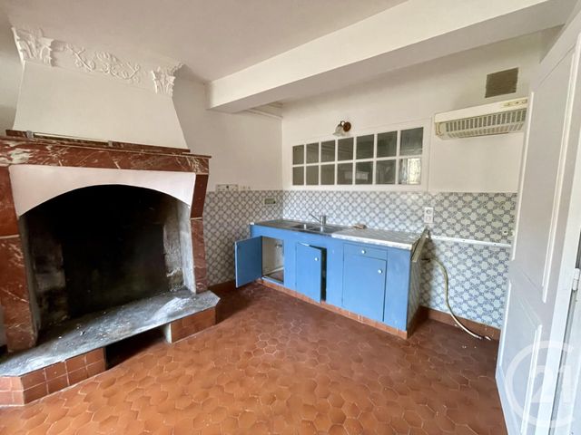 Maison &agrave; louer - 6 pi&egrave;ces - 186 m2 - Preixan - 11 - LANGUEDOC-ROUSSILLON