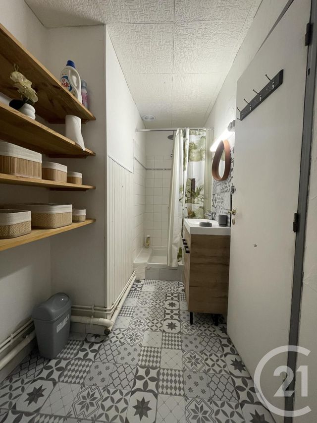 Appartement F2 &agrave; louer - 2 pi&egrave;ces - 48,70 m2 - Carcassonne - 11 - LANGUEDOC-ROUSSILLON