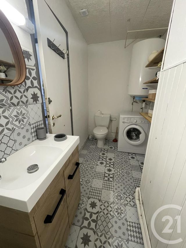 Appartement F2 &agrave; louer - 2 pi&egrave;ces - 48,70 m2 - Carcassonne - 11 - LANGUEDOC-ROUSSILLON