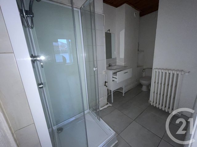 Appartement F2 &agrave; louer - 2 pi&egrave;ces - 42,15 m2 - Carcassonne - 11 - LANGUEDOC-ROUSSILLON