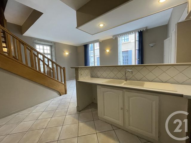 Appartement Duplex &agrave; louer - 3 pi&egrave;ces - 70,50 m2 - Carcassonne - 11 - LANGUEDOC-ROUSSILLON