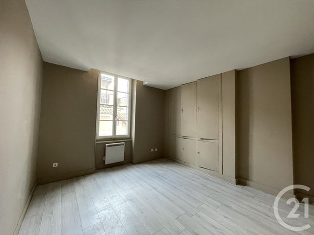 Appartement Duplex &agrave; louer - 3 pi&egrave;ces - 70,50 m2 - Carcassonne - 11 - LANGUEDOC-ROUSSILLON