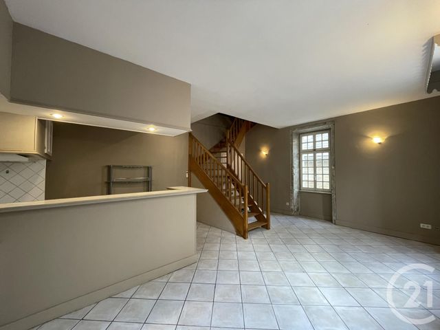 Appartement Duplex &agrave; louer - 3 pi&egrave;ces - 70,50 m2 - Carcassonne - 11 - LANGUEDOC-ROUSSILLON