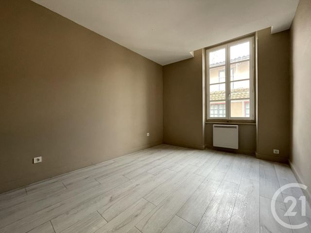 Appartement Duplex &agrave; louer - 3 pi&egrave;ces - 70,50 m2 - Carcassonne - 11 - LANGUEDOC-ROUSSILLON