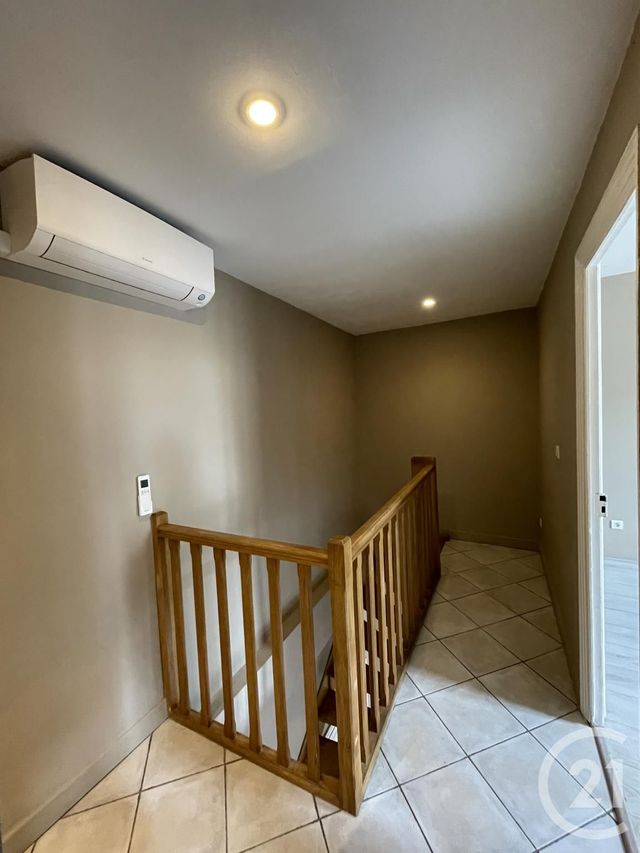Appartement Duplex &agrave; louer - 3 pi&egrave;ces - 70,50 m2 - Carcassonne - 11 - LANGUEDOC-ROUSSILLON