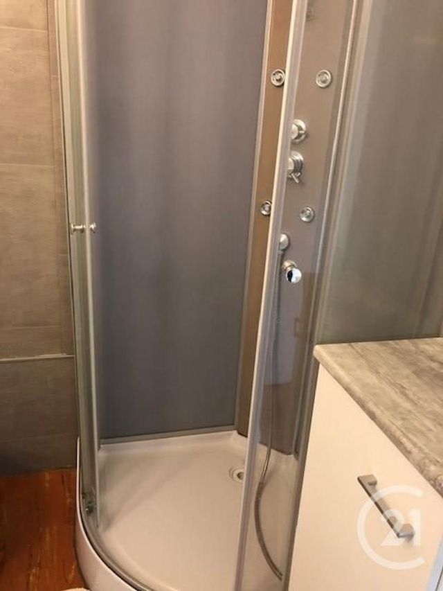 Appartement F2 &agrave; louer - 2 pi&egrave;ces - 30 m2 - Carcassonne - 11 - LANGUEDOC-ROUSSILLON