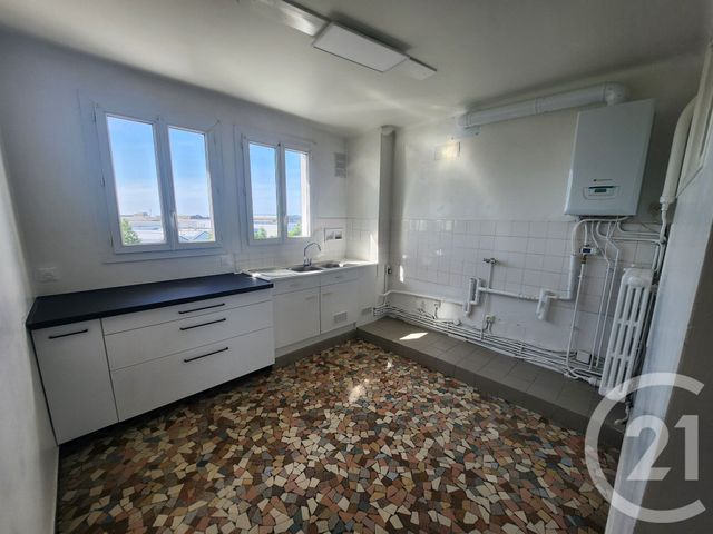 Appartement F4 &agrave; louer - 4 pi&egrave;ces - 77,94 m2 - Lorient - 56 - BRETAGNE