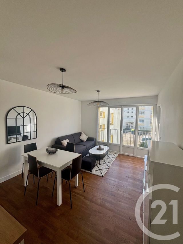 Appartement à louer - 3 pièces - 43,44 m2 - Lorient - 56 - BRETAGNE
