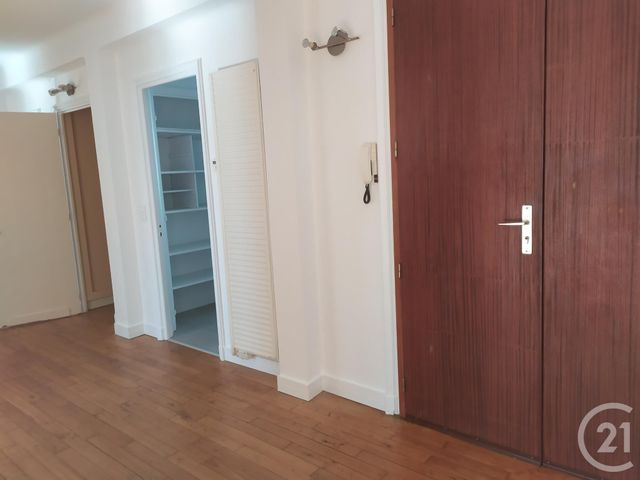 Appartement F4 à louer - 4 pièces - 95,87 m2 - Lorient - 56 - BRETAGNE