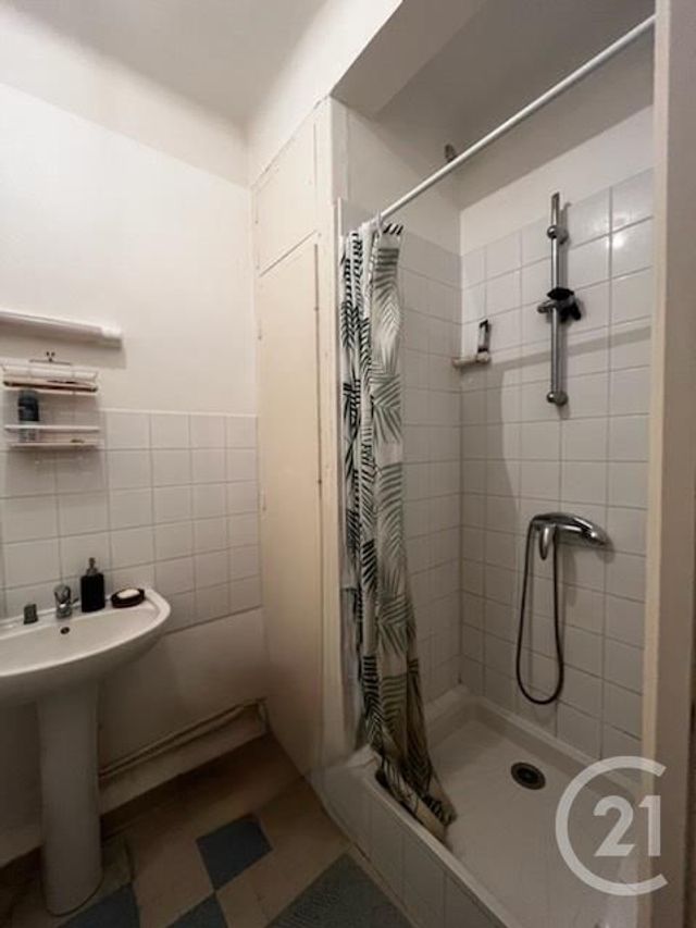 Appartement F2 &agrave; louer - 2 pi&egrave;ces - 54,46 m2 - Lorient - 56 - BRETAGNE