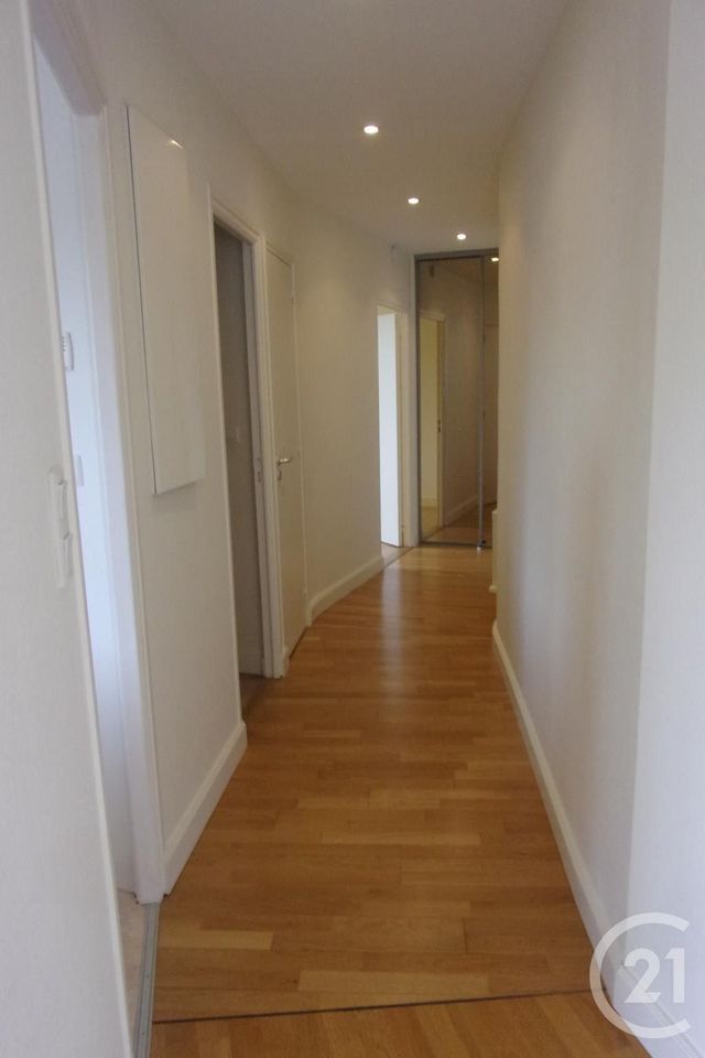 Appartement T2 &agrave; louer - 2 pi&egrave;ces - 58,32 m2 - Lorient - 56 - BRETAGNE