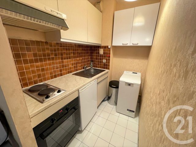 Appartement T2 &agrave; louer - 2 pi&egrave;ces - 37,85 m2 - Lorient - 56 - BRETAGNE