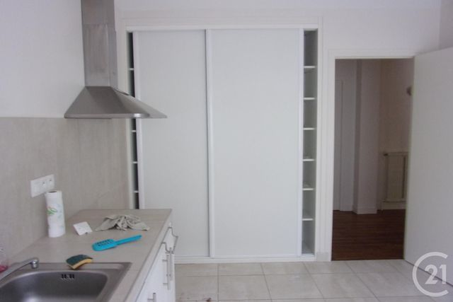 Appartement F3 &agrave; louer - 3 pi&egrave;ces - 79,35 m2 - Lorient - 56 - BRETAGNE