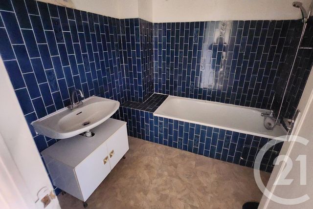 Appartement &agrave; louer - 3 pi&egrave;ces - 79,25 m2 - Lanester - 56 - BRETAGNE