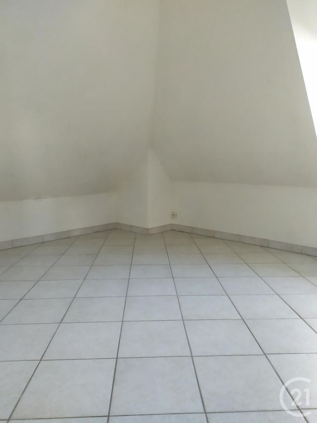 Appartement F4 &agrave; louer - 3 pi&egrave;ces - 44 m2 - Lorient - 56 - BRETAGNE