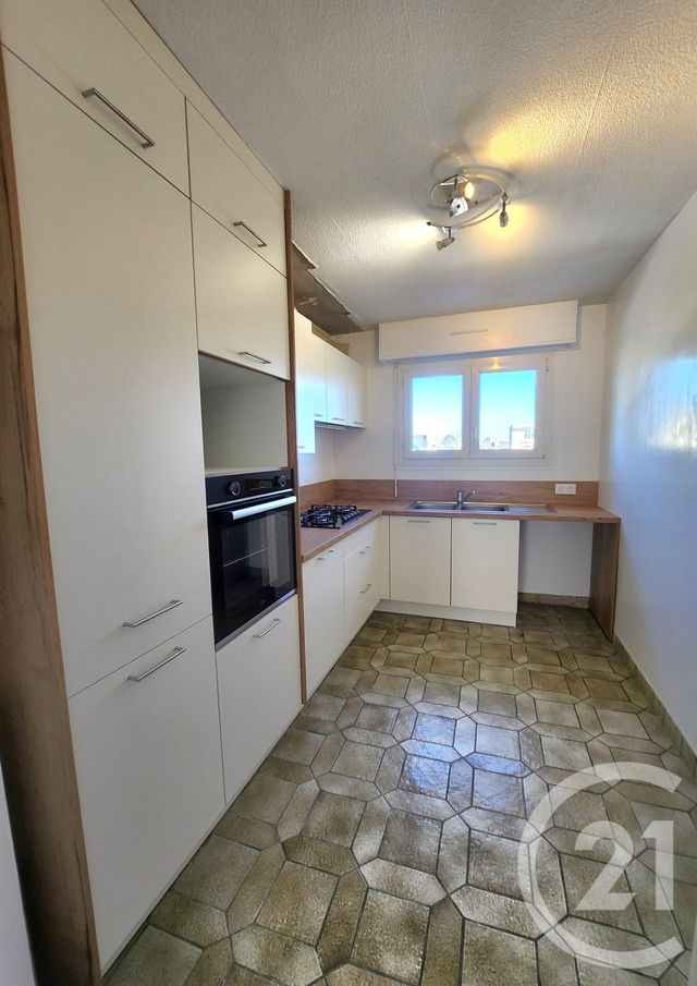 Appartement F3 &agrave; louer - 3 pi&egrave;ces - 62,57 m2 - Lorient - 56 - BRETAGNE
