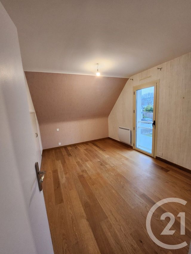 Maison &agrave; louer - 5 pi&egrave;ces - 89 m2 - Lanester - 56 - BRETAGNE