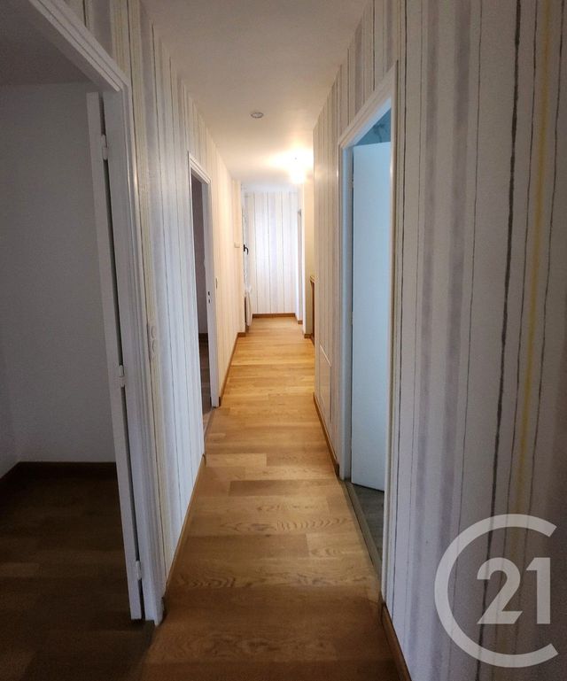 Maison &agrave; louer - 5 pi&egrave;ces - 89 m2 - Lanester - 56 - BRETAGNE