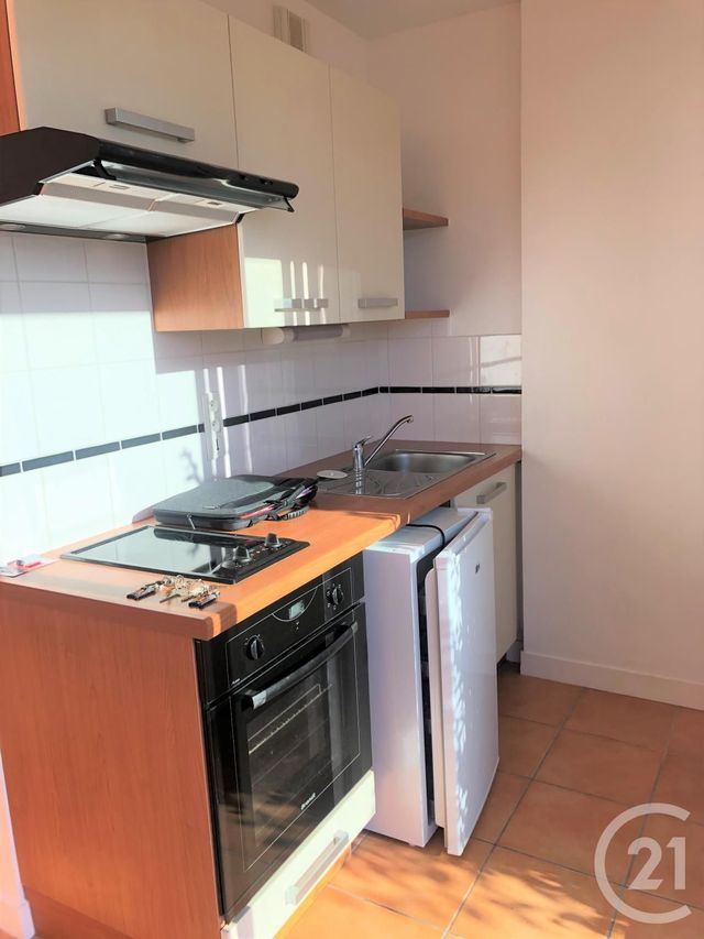 Appartement F1 &agrave; louer - 1 pi&egrave;ce - 29,77 m2 - Lorient - 56 - BRETAGNE