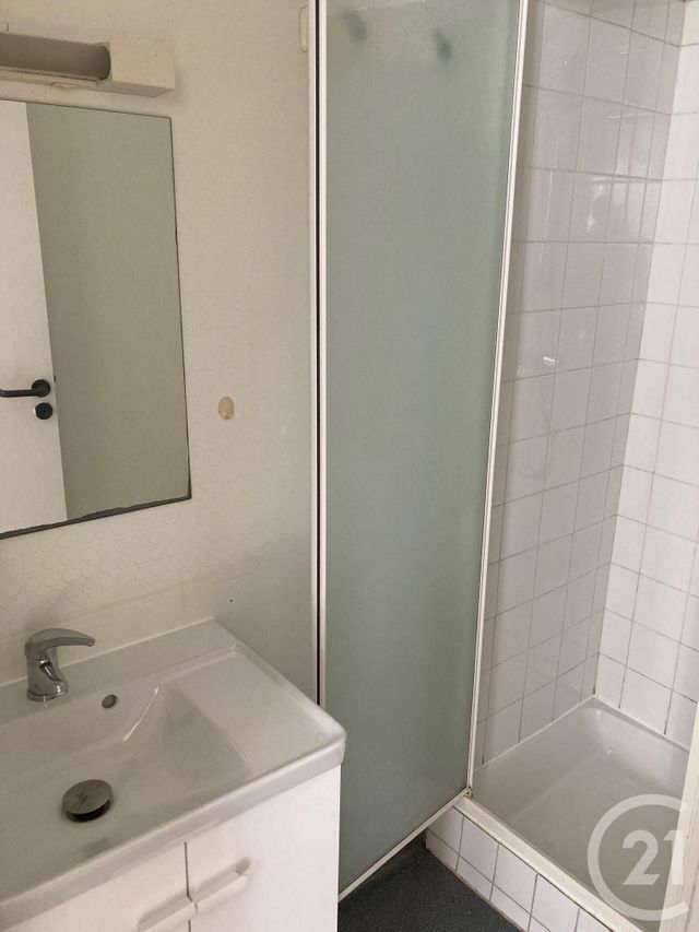 Appartement Studio &agrave; louer - 1 pi&egrave;ce - 12,75 m2 - Lorient - 56 - BRETAGNE