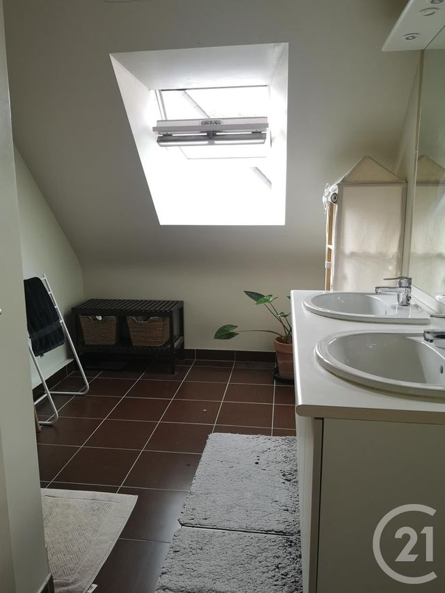 Maison &agrave; louer - 6 pi&egrave;ces - 114 m2 - Guidel - 56 - BRETAGNE