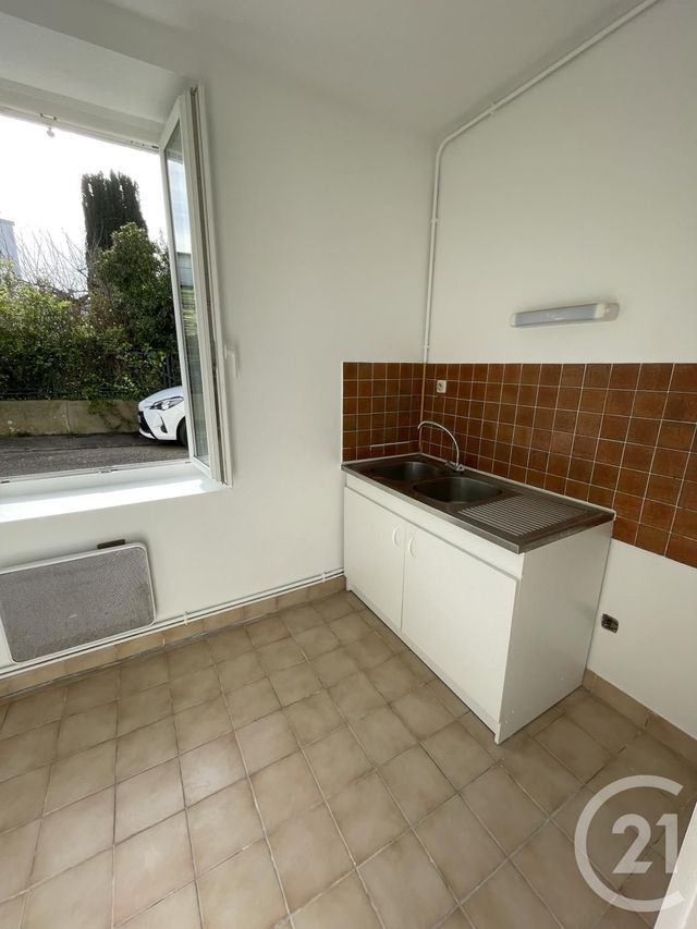 Appartement F1 &agrave; louer - 1 pi&egrave;ce - 22,45 m2 - Lorient - 56 - BRETAGNE