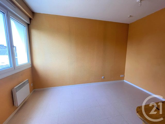 Appartement Studio &agrave; louer - 1 pi&egrave;ce - 13,80 m2 - Lorient - 56 - BRETAGNE