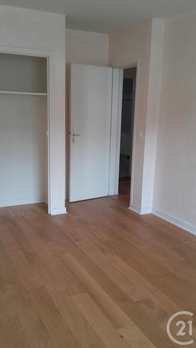 Appartement F4 &agrave; louer - 4 pi&egrave;ces - 92,20 m2 - Lorient - 56 - BRETAGNE