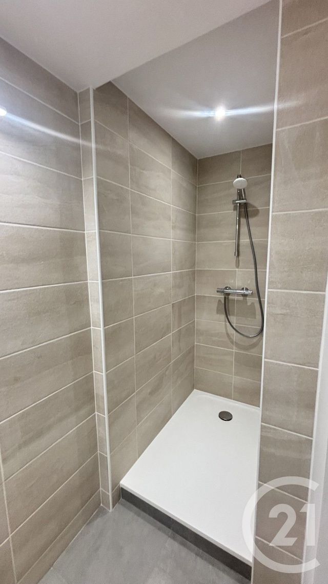 Appartement Studio &agrave; vendre - 1 pi&egrave;ce - 24 m2 - Larmor Plage - 56 - BRETAGNE