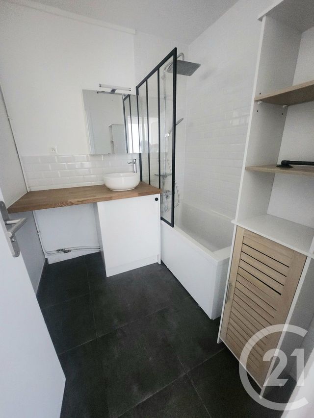 Appartement T5 &agrave; louer - 5 pi&egrave;ces - 75,87 m2 - Lorient - 56 - BRETAGNE