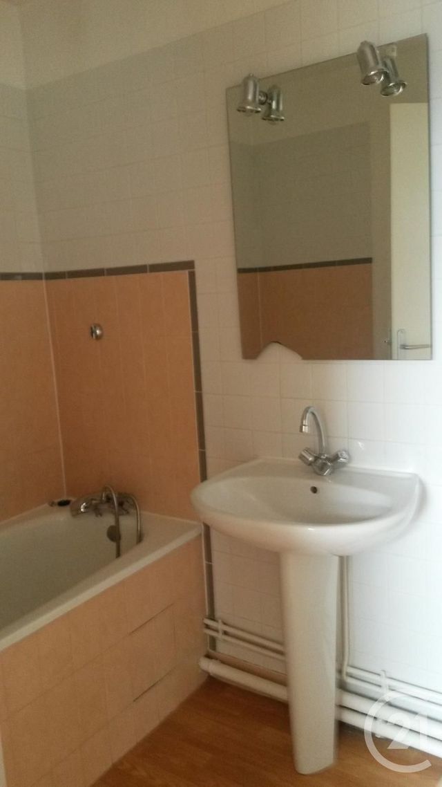 Appartement &agrave; louer - 2 pi&egrave;ces - 28 m2 - Lorient - 56 - BRETAGNE
