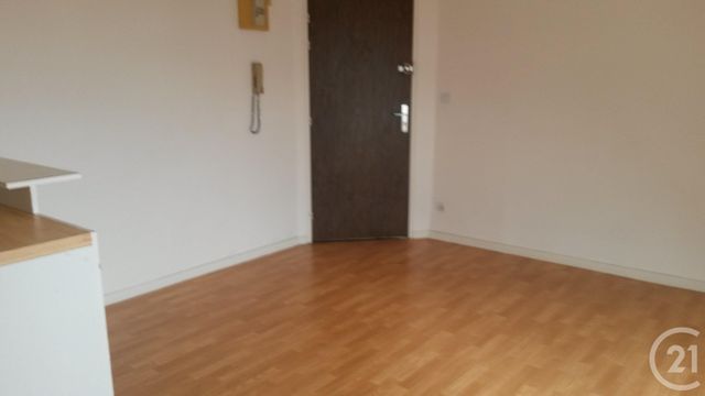 Appartement &agrave; louer - 2 pi&egrave;ces - 28 m2 - Lorient - 56 - BRETAGNE