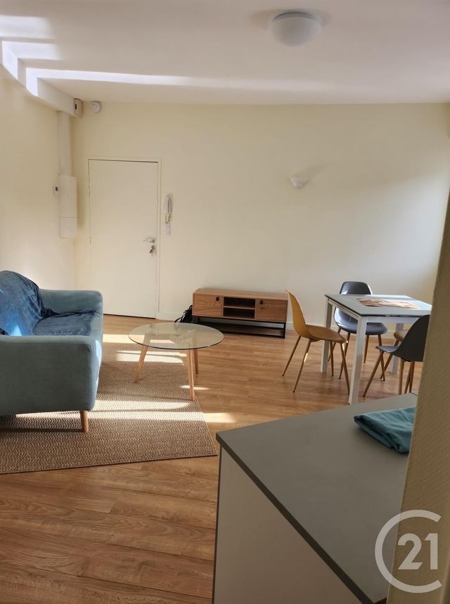 Appartement T2 &agrave; louer - 2 pi&egrave;ces - 43,52 m2 - Lorient - 56 - BRETAGNE