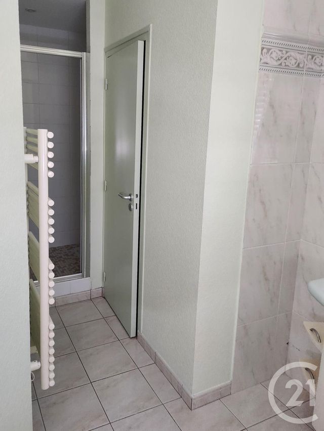 Appartement T2 &agrave; louer - 2 pi&egrave;ces - 43,52 m2 - Lorient - 56 - BRETAGNE