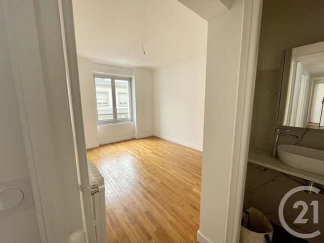 Appartement F4 &agrave; louer - 4 pi&egrave;ces - 87,53 m2 - Lorient - 56 - BRETAGNE