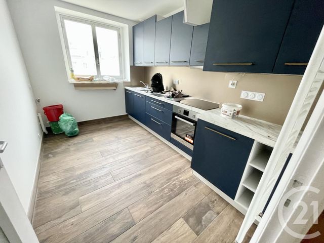 Appartement F4 &agrave; louer - 4 pi&egrave;ces - 87,53 m2 - Lorient - 56 - BRETAGNE
