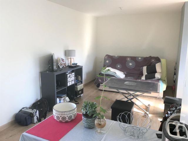 Appartement F1 &agrave; louer - 1 pi&egrave;ce - 31,90 m2 - Lorient - 56 - BRETAGNE
