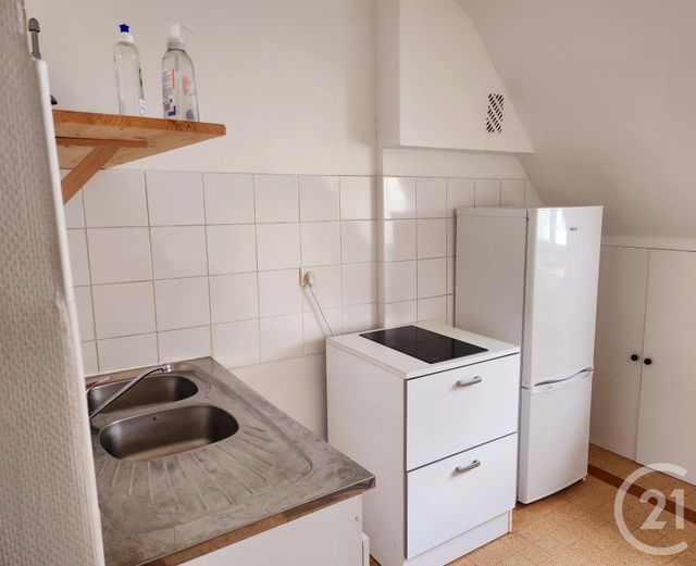 Appartement T2 &agrave; louer - 2 pi&egrave;ces - 49,40 m2 - Lorient - 56 - BRETAGNE
