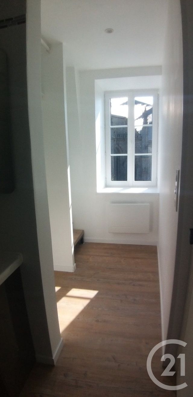 Appartement &agrave; louer - 4 pi&egrave;ces - 92,91 m2 - Hennebont - 56 - BRETAGNE