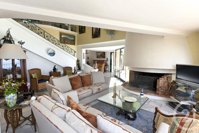 Maison &agrave; vendre - 5 pi&egrave;ces - 216,52 m2 - Nice - 06 - PROVENCE-ALPES-COTE-D-AZUR